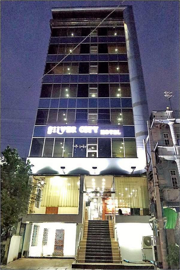 Silver City Hotel Mandalay Dış mekan fotoğraf